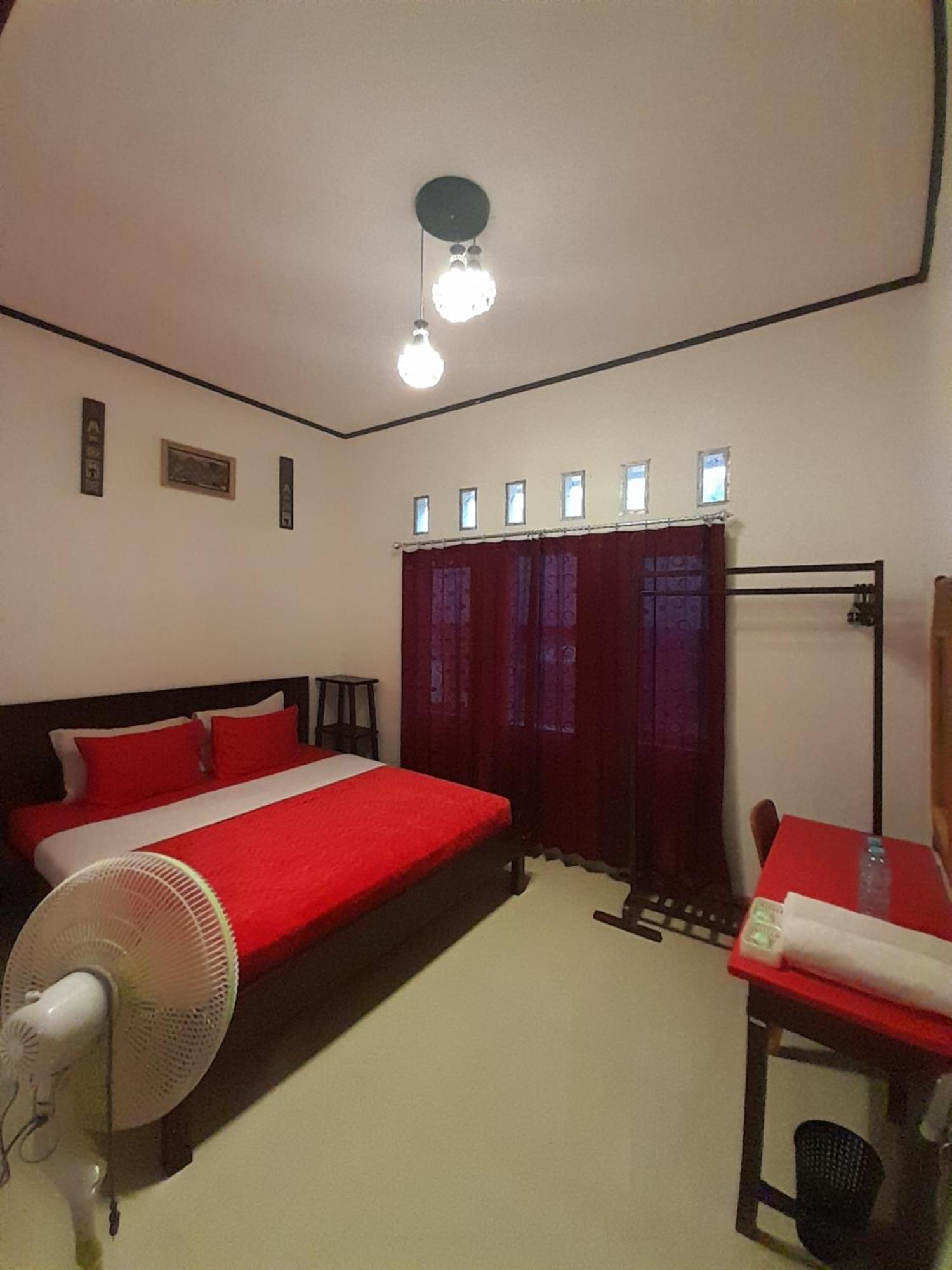 The Sanduk Homestay Rantepao Eksteriør bilde